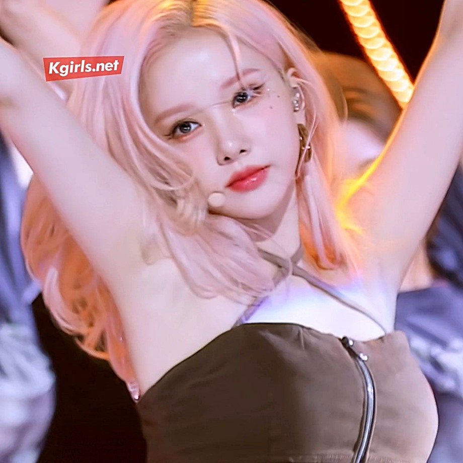 비비지 은하 핑크핑크함에 빠져든다 12