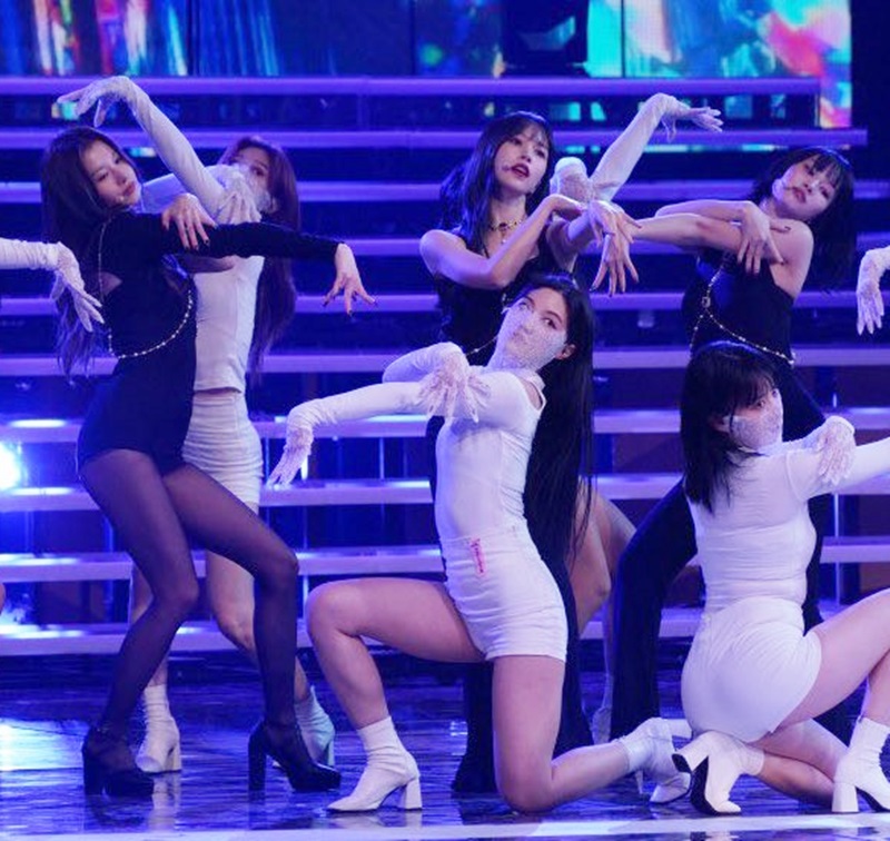 트와이스 사나 홍백가합전 검스 패션 8