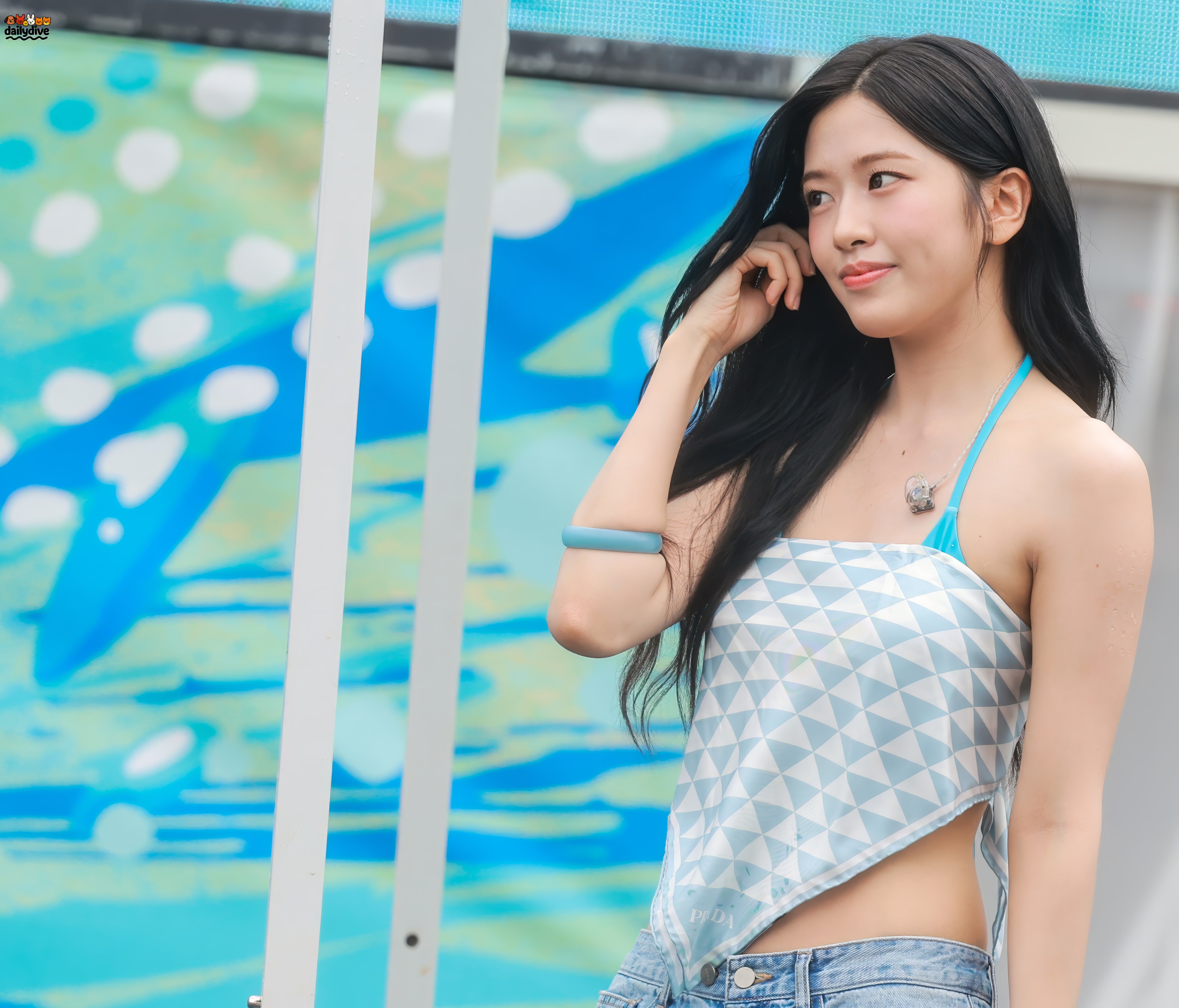 캐리비안베이 안유진 2
