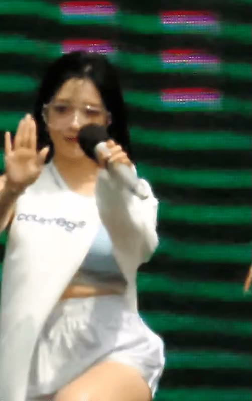 프로미스나인 노지선 워터밤 비키니