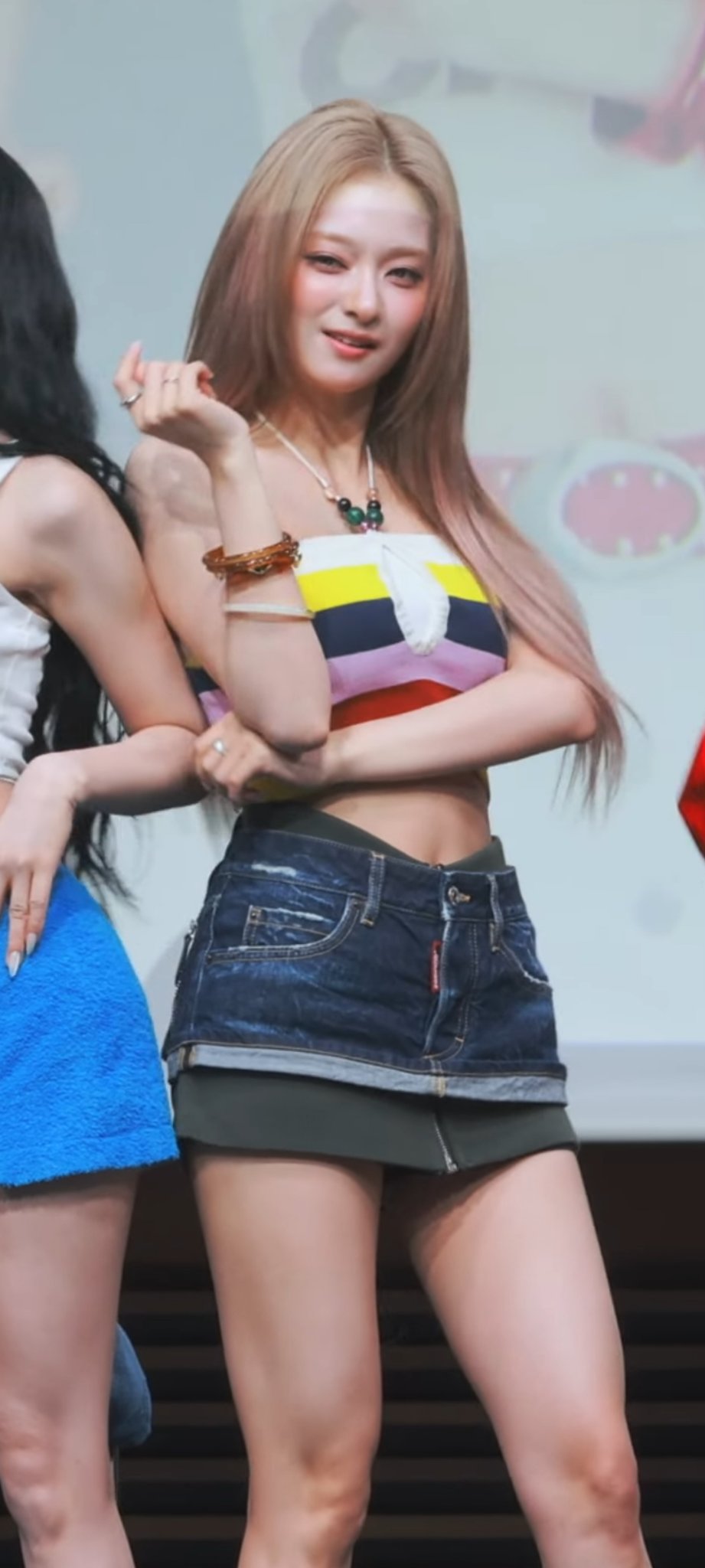 이나경 8