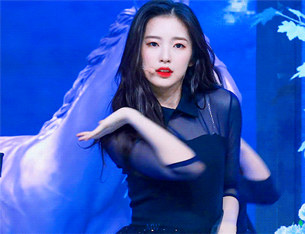 미모 폭발한 오마이걸 아린 직캠 9