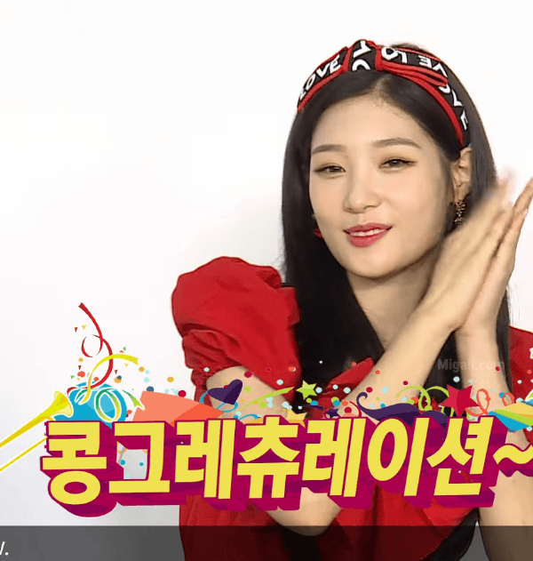 다이아 멤버들 의상 18