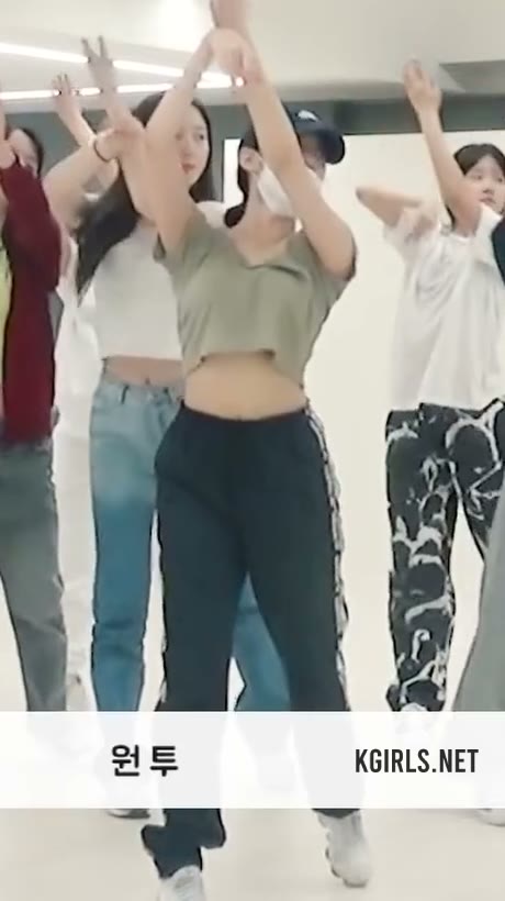 우주소녀 쪼꼬미 루다 버터플라이 안무 연습