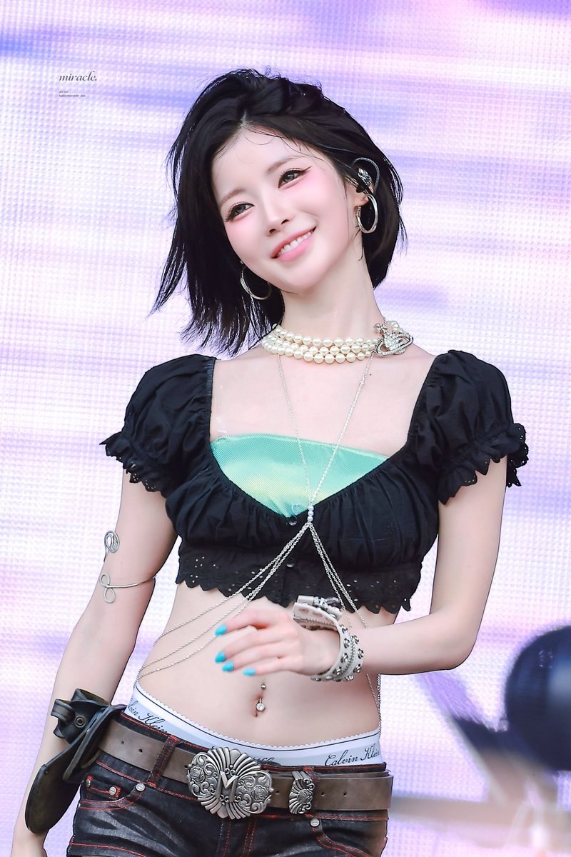 베이비몬스터 아사 6