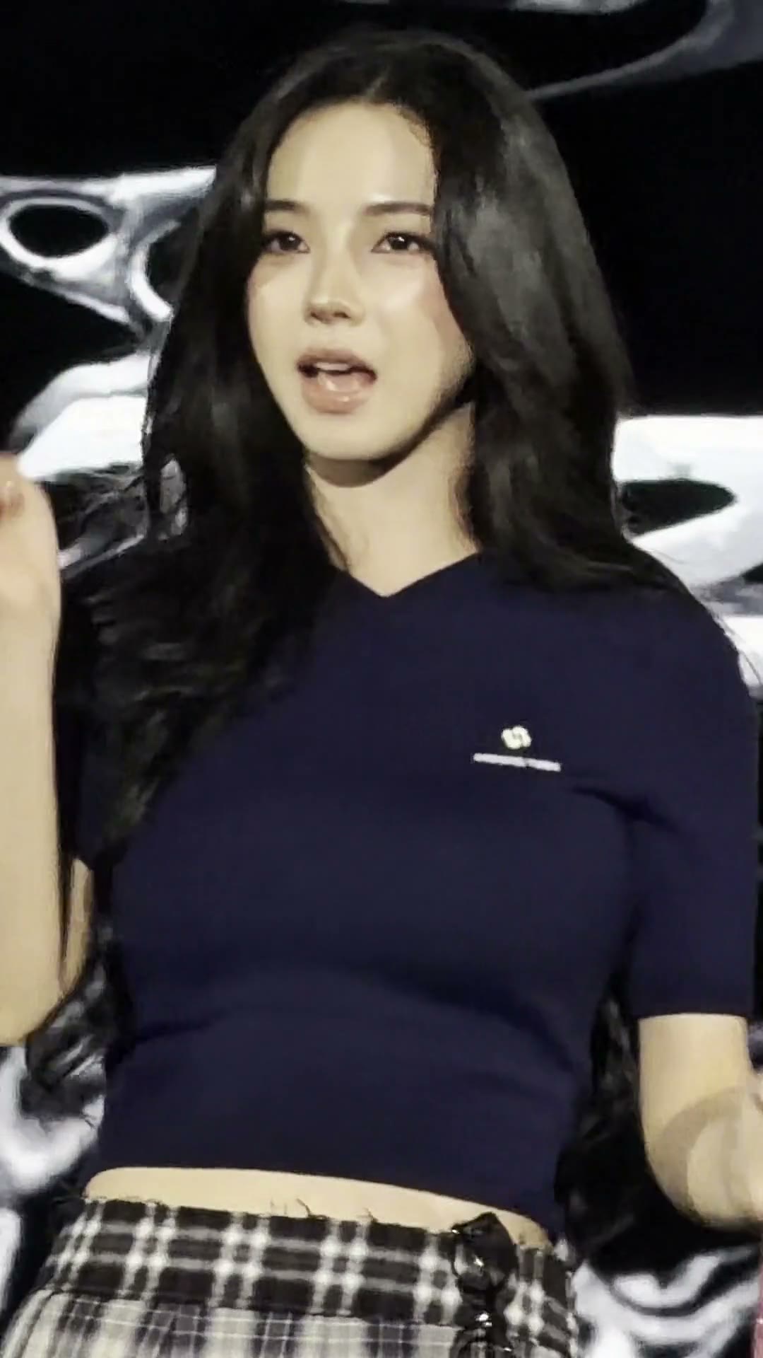에스파 카리나