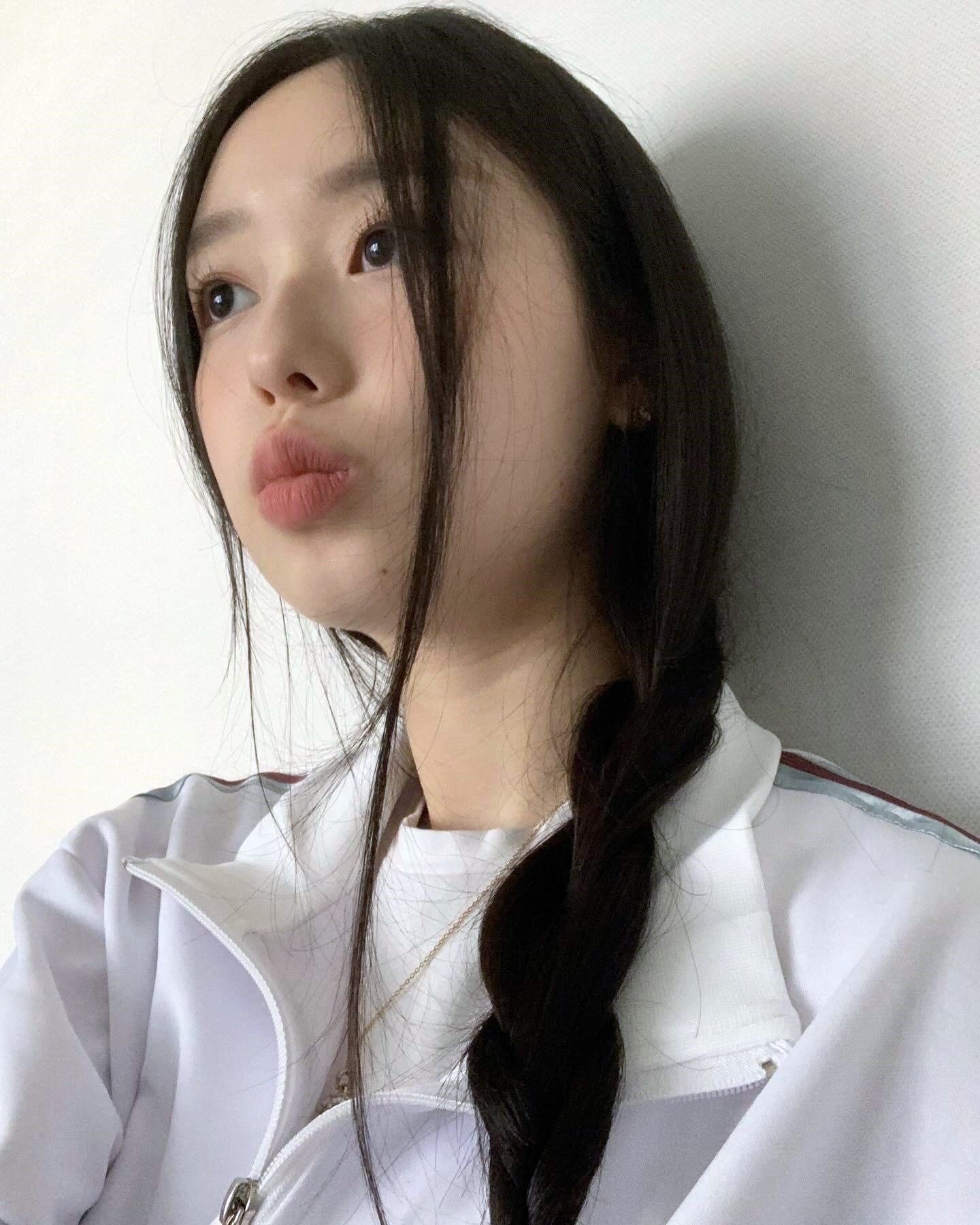 프로듀스48 김도아 숏레깅스 요가 13