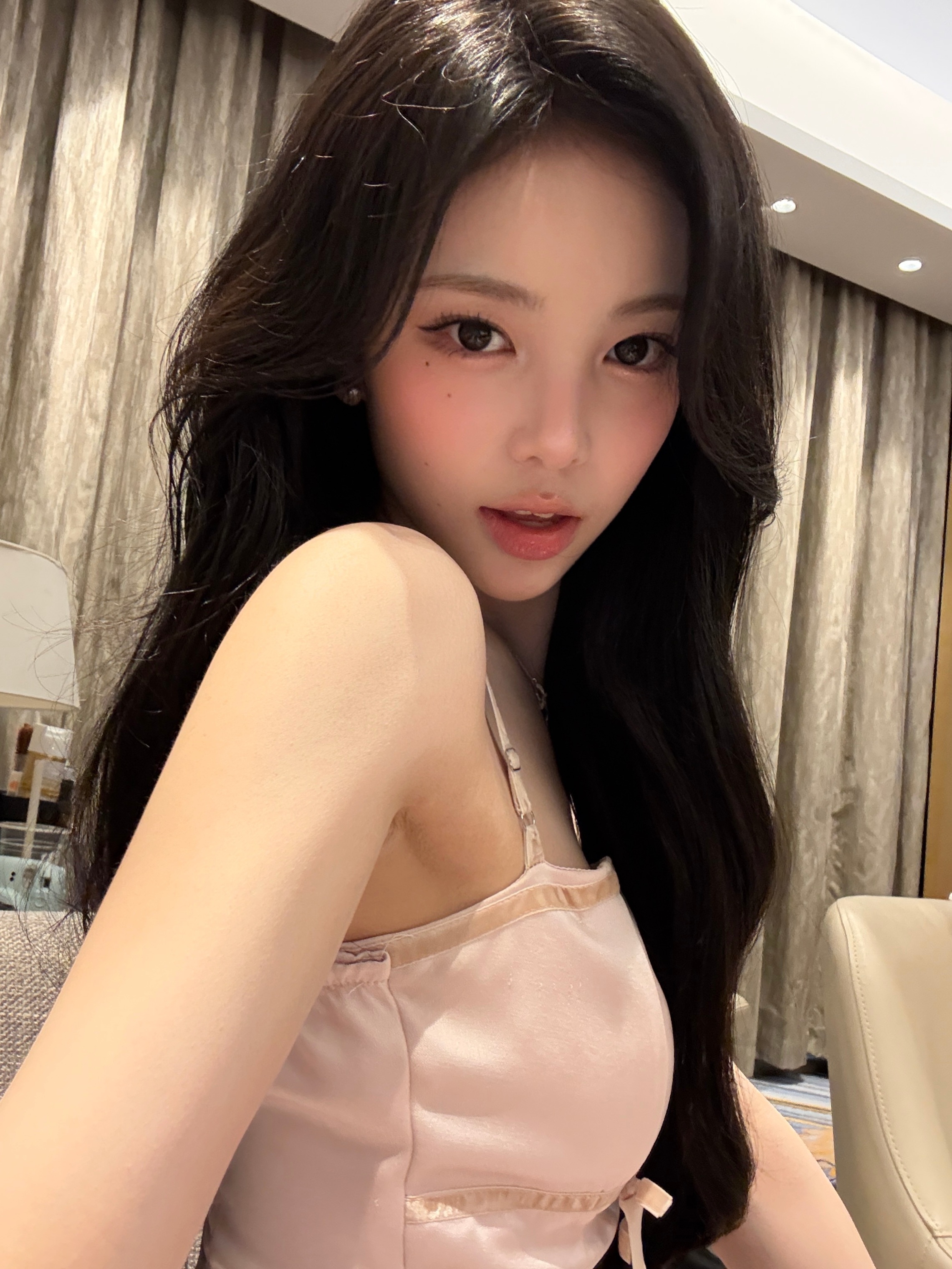 이안 위버스 셀카 9