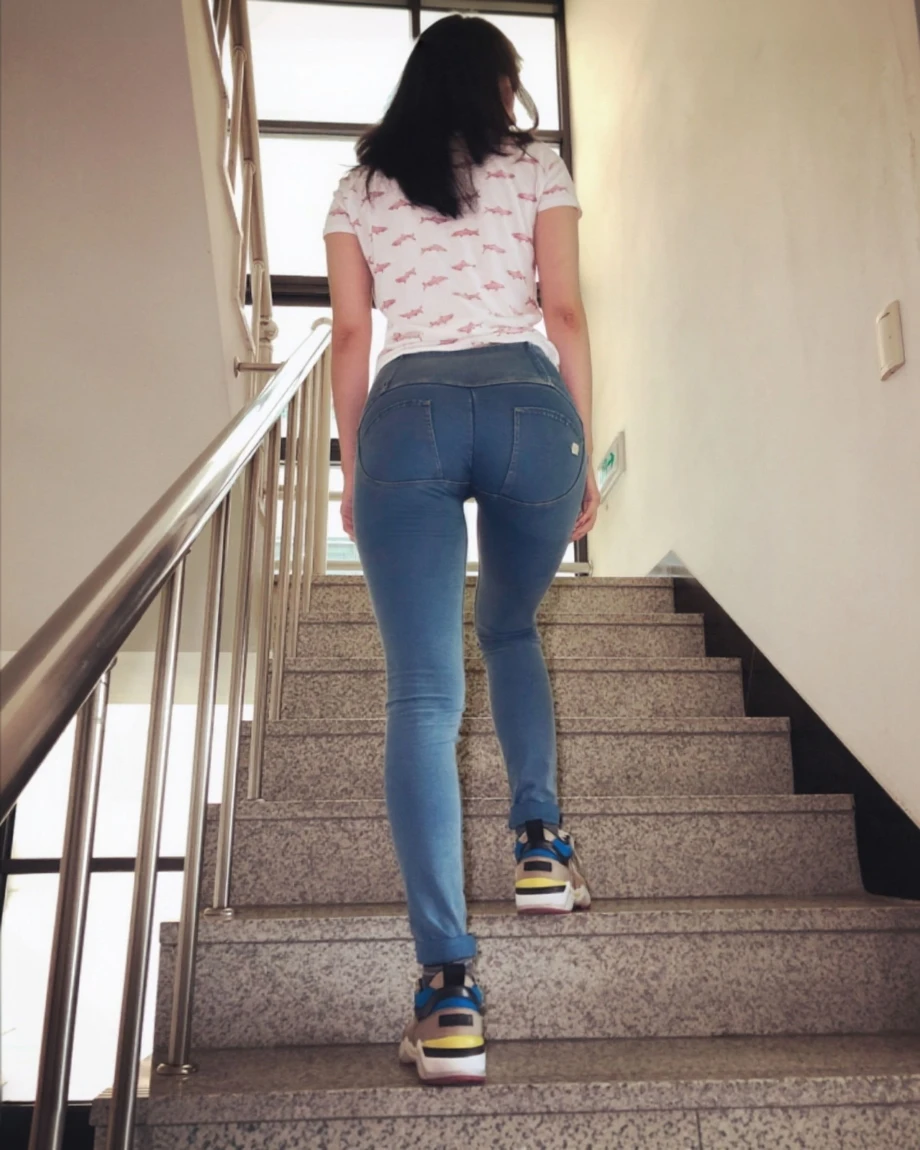 사유리 뒤태 3