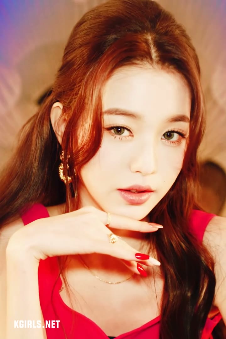 🎵 아이브로 돌아온 장원영 ELEVEN
