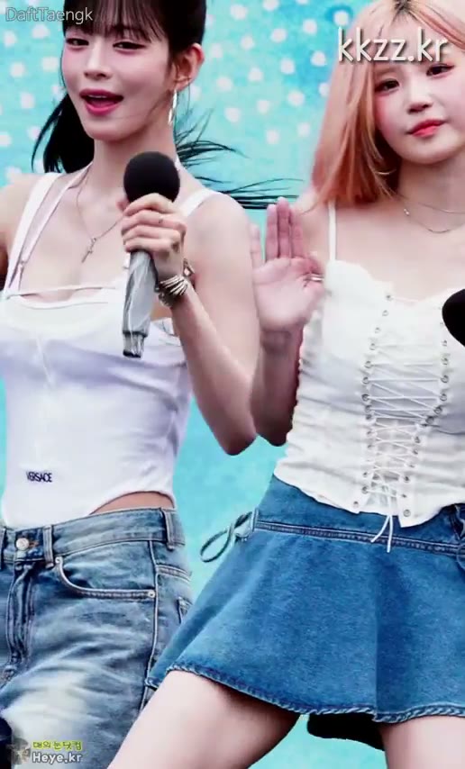 [프로미스나인] 파인 틈 보이는 프로미스나인 이채영