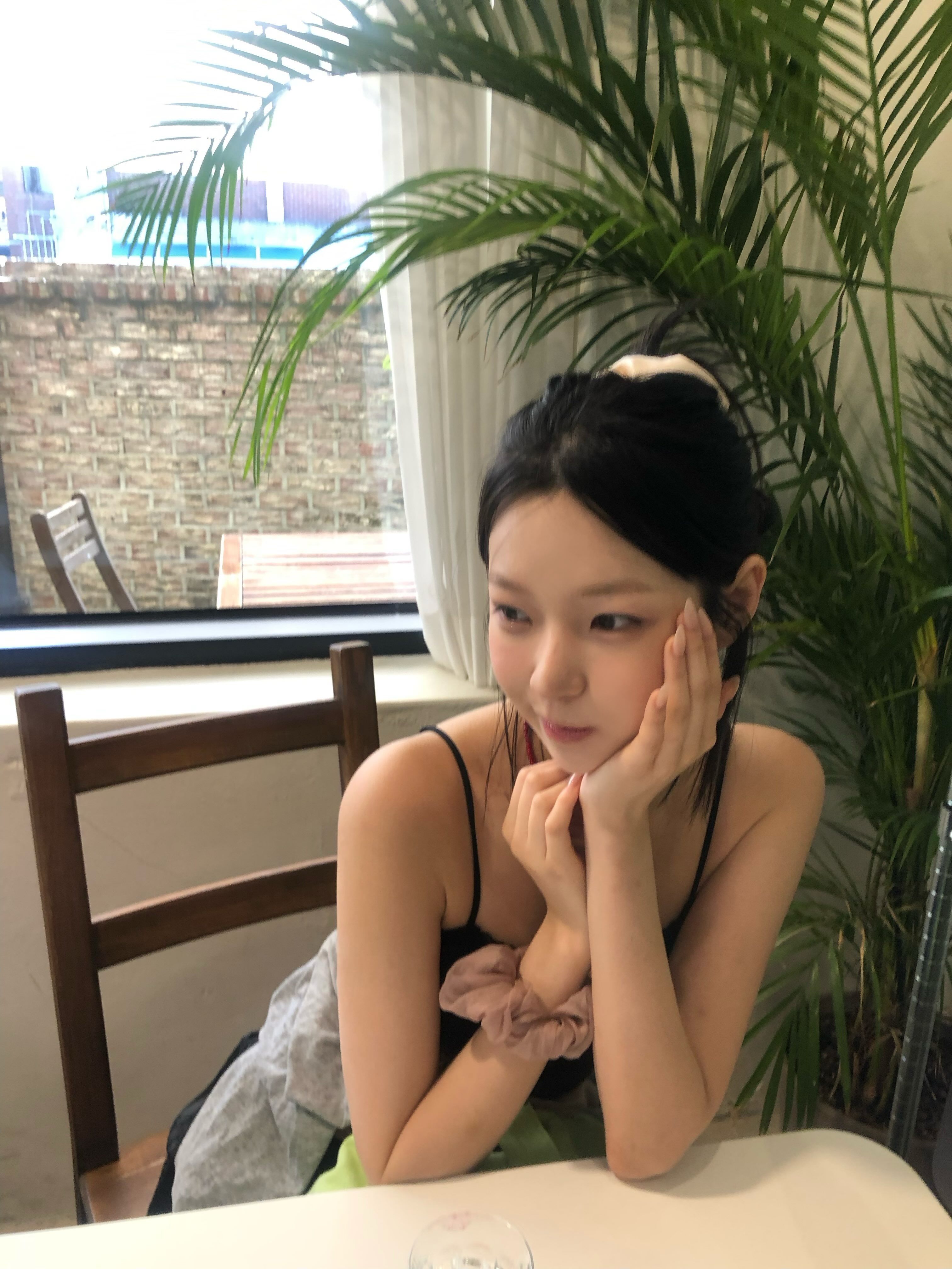 프로미스나인 백지헌 인스타 3