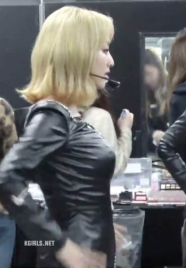 트와이스 지효 묵직한 옆모습