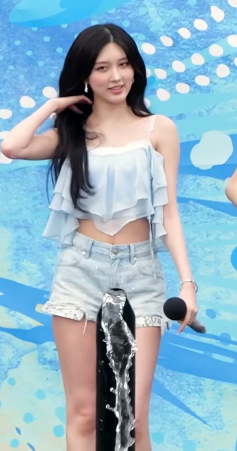 가을 선배 콸콸 쏟아지는