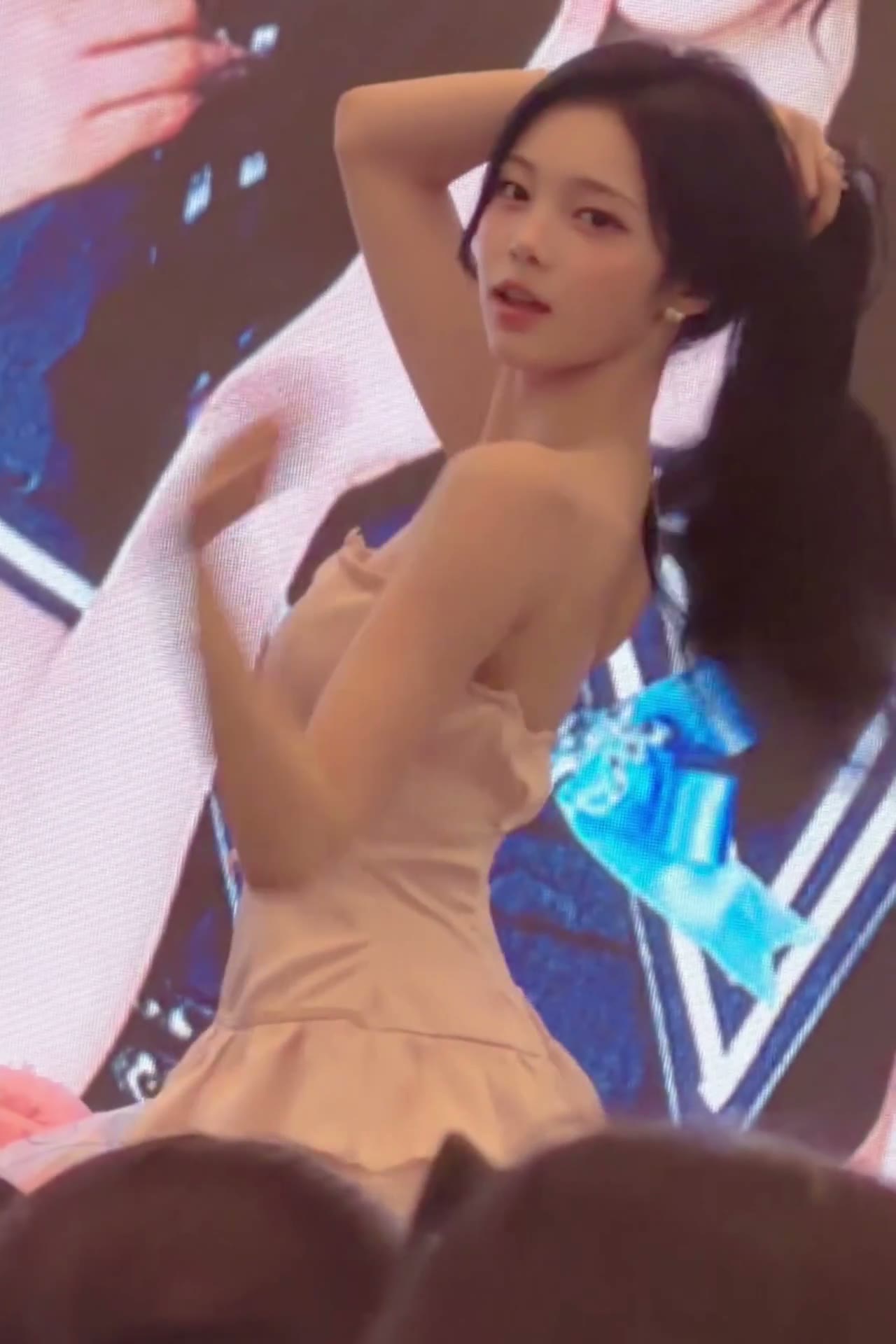 하츠투하츠 이안 팬사인회 포토타임