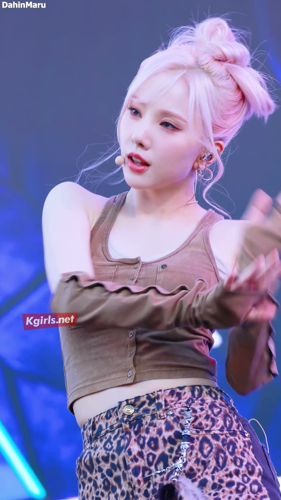 비비지 은하 시원하게 오픈한 주름겨