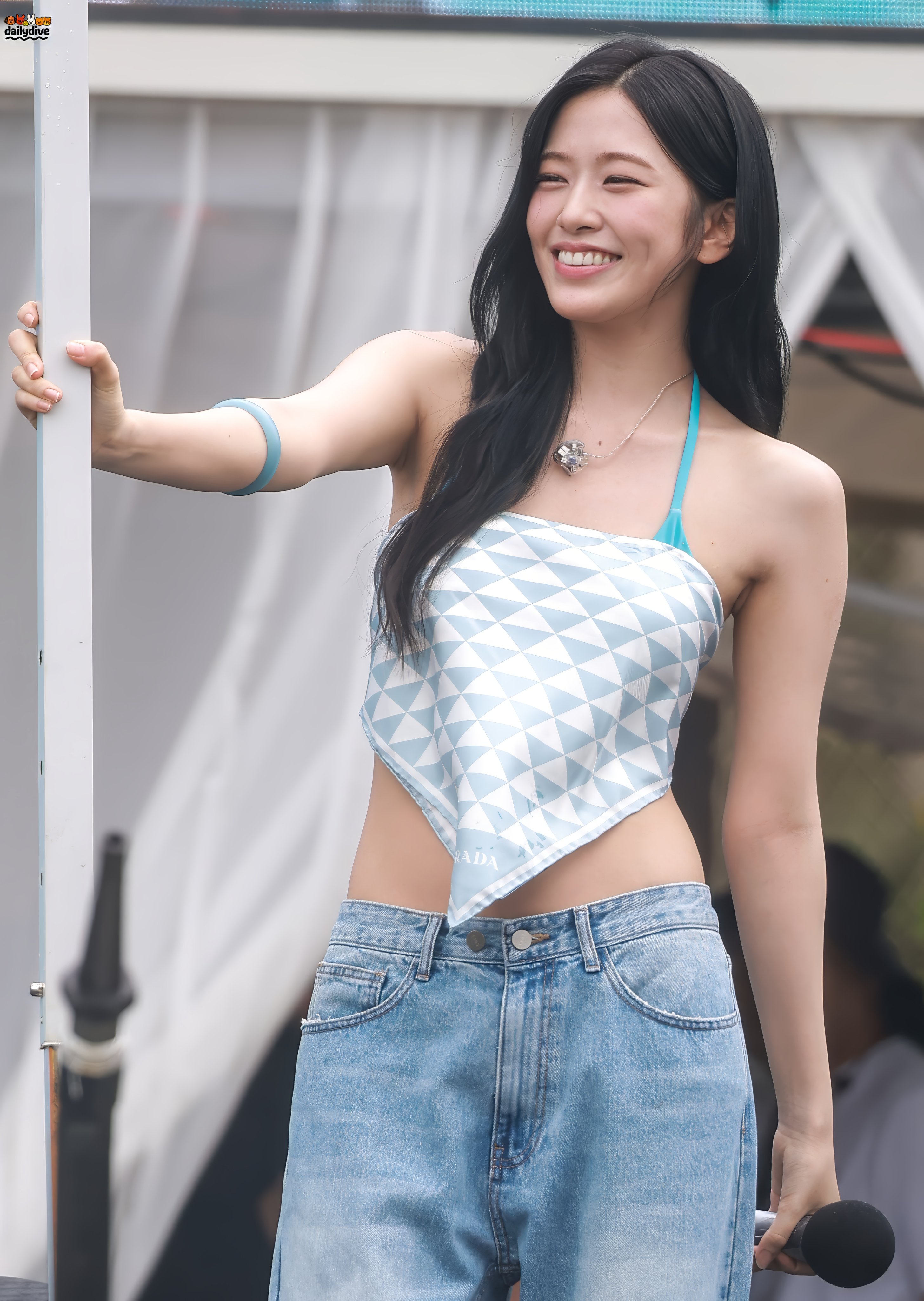 캐리비안베이 안유진 9