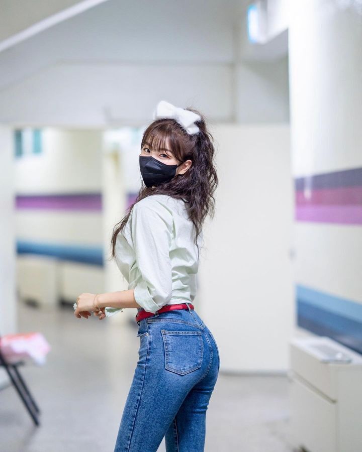 안지현 치어리더 청바지 1