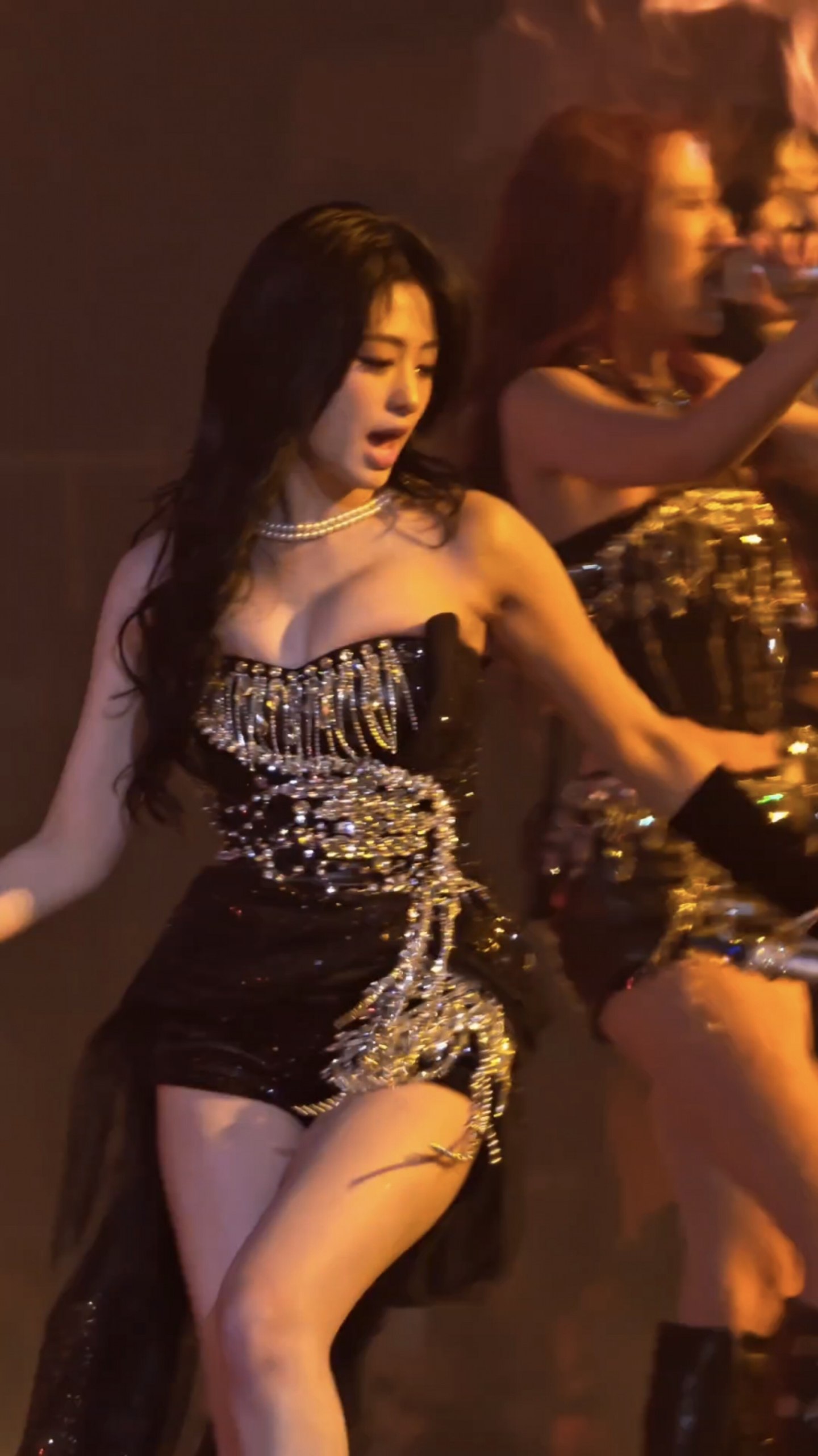 베이비몬스터 아현 4
