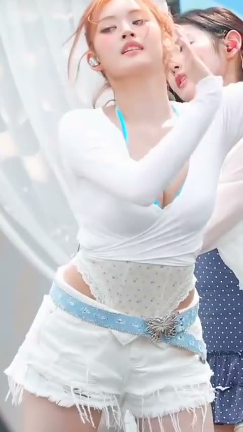 [피프티피프티] 피프티피프티 아테나 최근 캐리비안베이