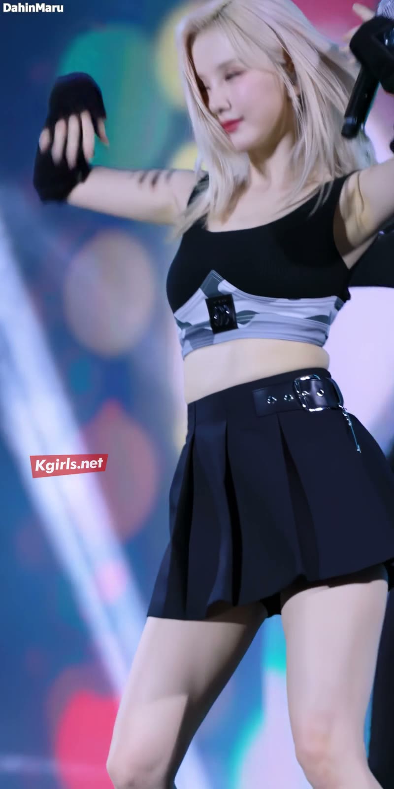 금발 비비지 은하 황금빛 겨드랑이