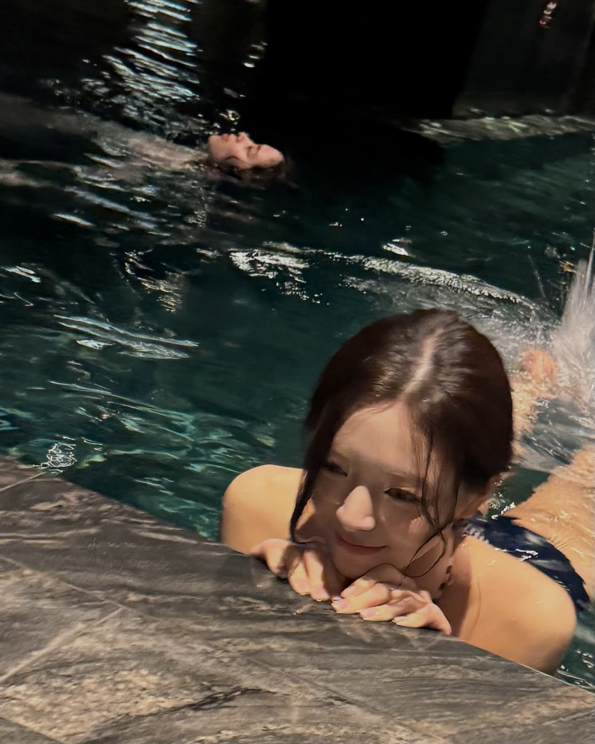 [ITZY] ITZY 유나 수영복 7