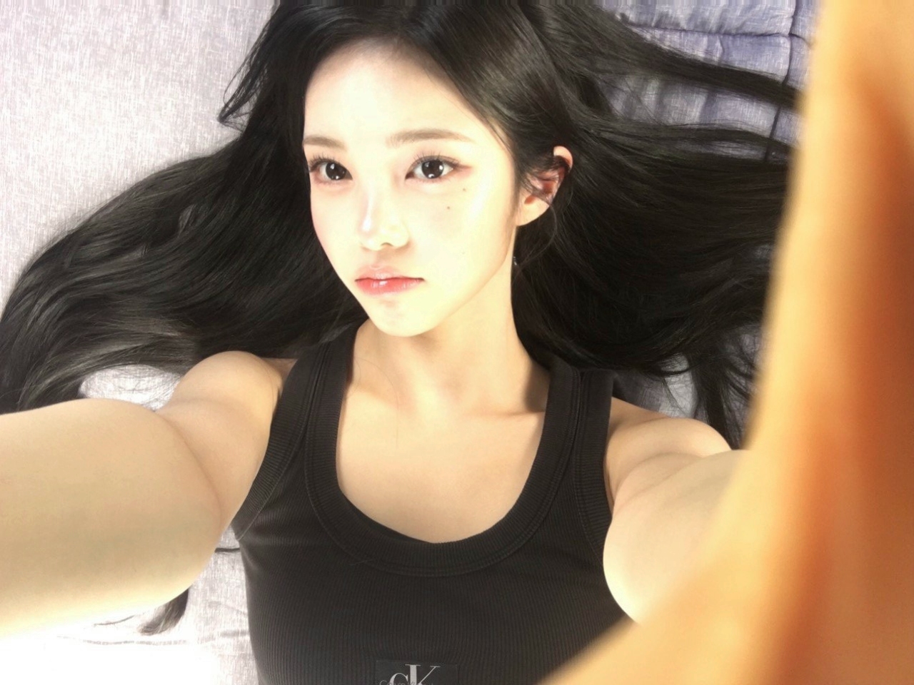 하츠투하츠 이안 위버스 8