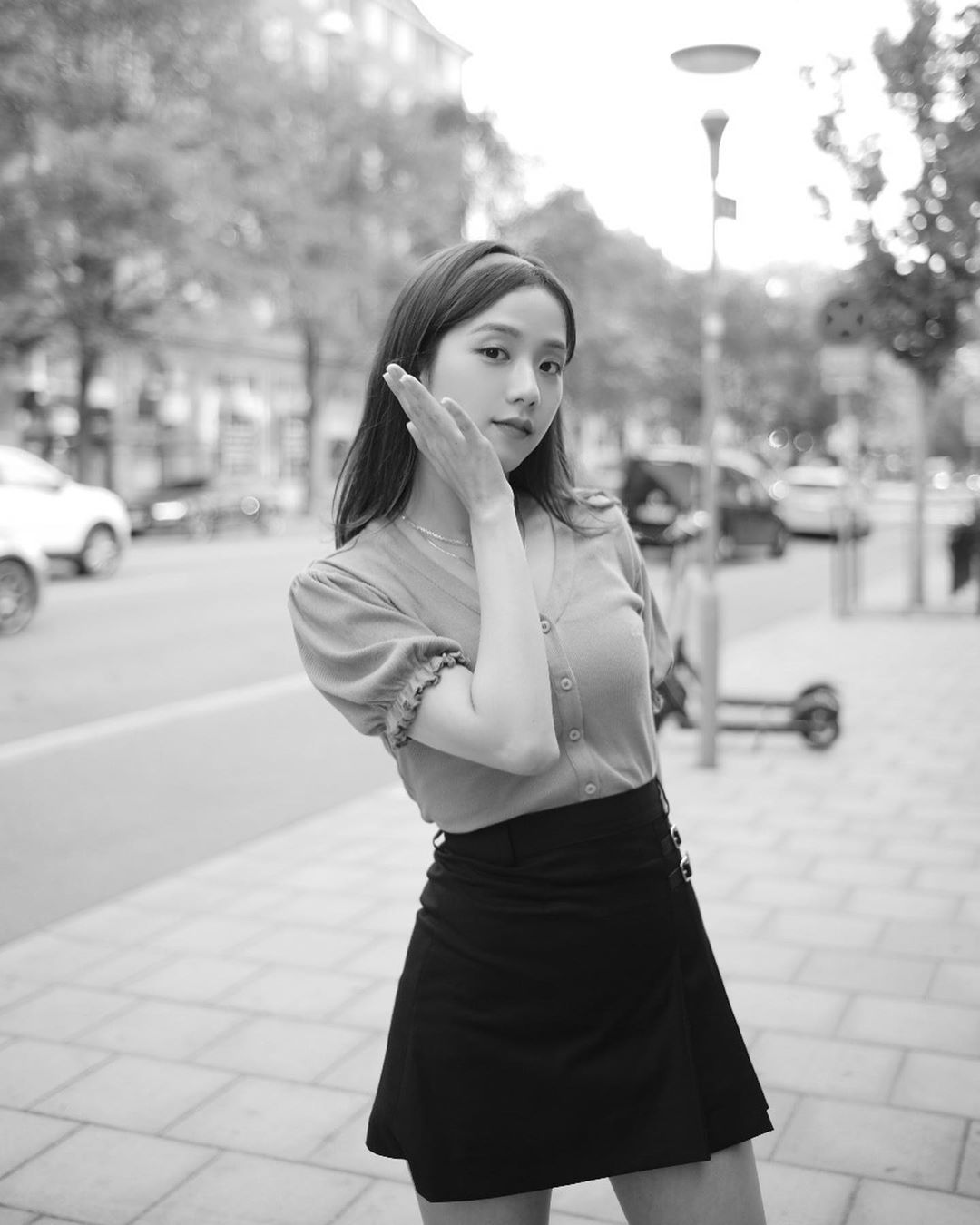 머리띠를 한 블랙핑크 지수 11