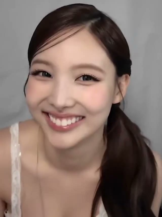 [트와이스] 트와이스 나연 얼빡