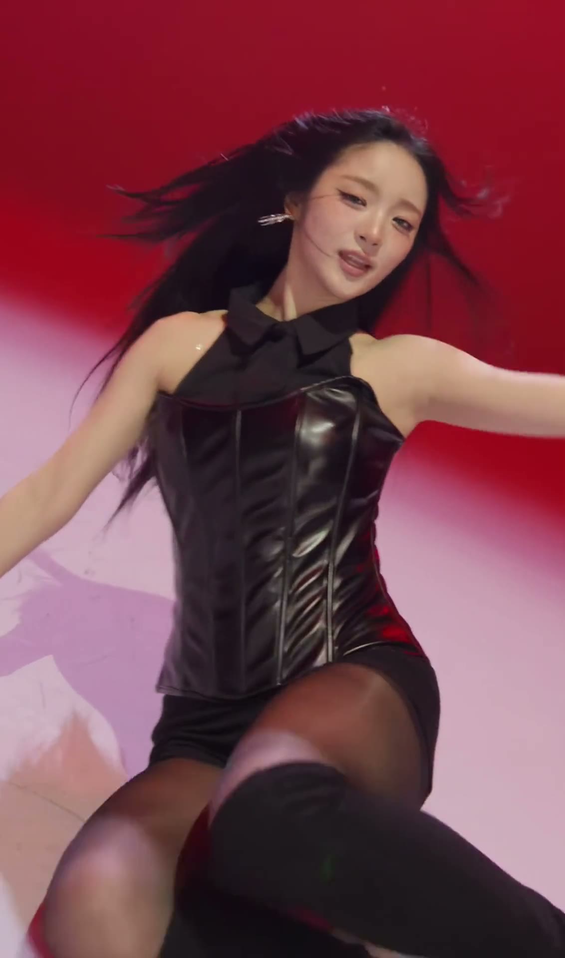 아이칠린 이지 검스 허벅지