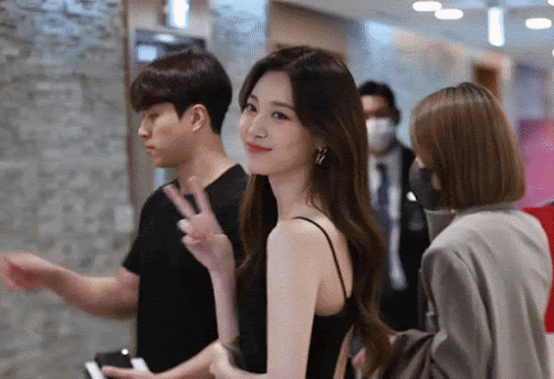 실물로 보면 더 예쁘다는 연예인 김아영 1