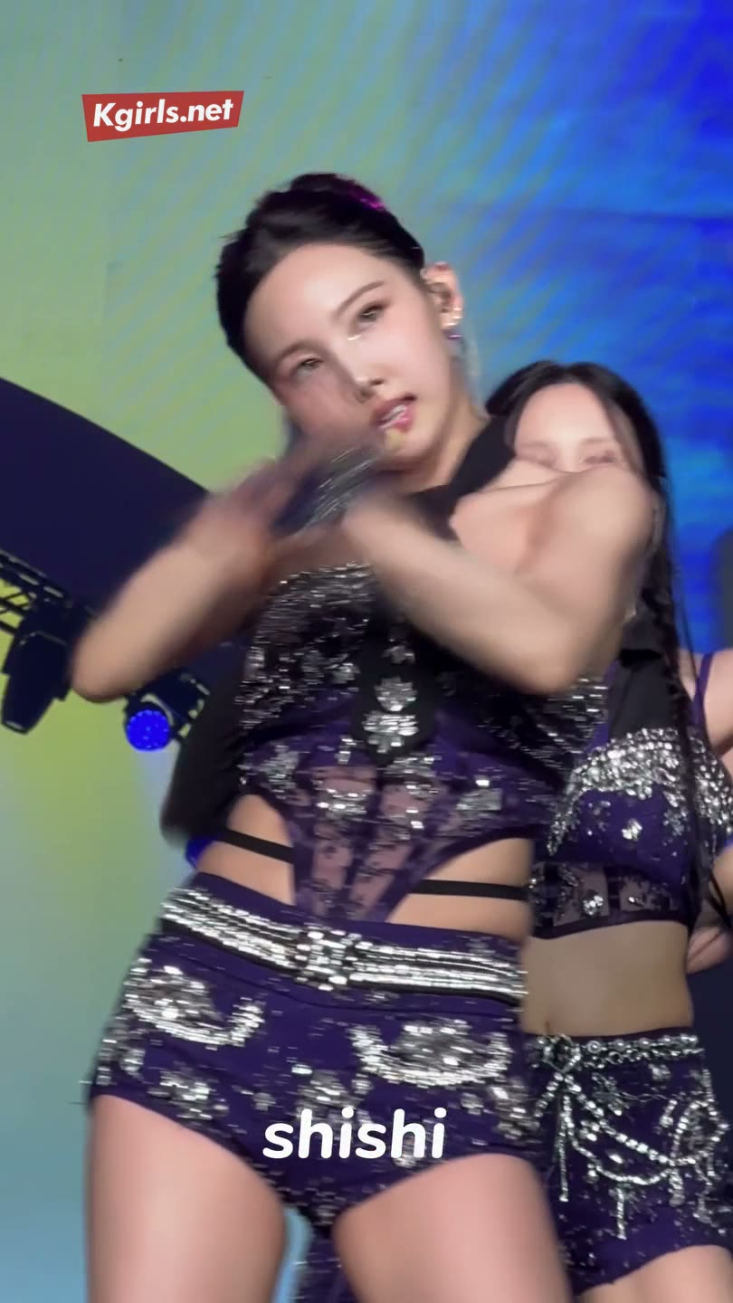 트와이스 나연 두툼한 허벅 떨림