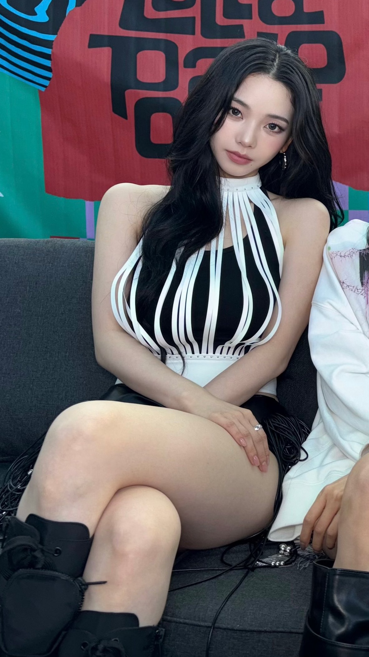 카리나 거대 벅지 1