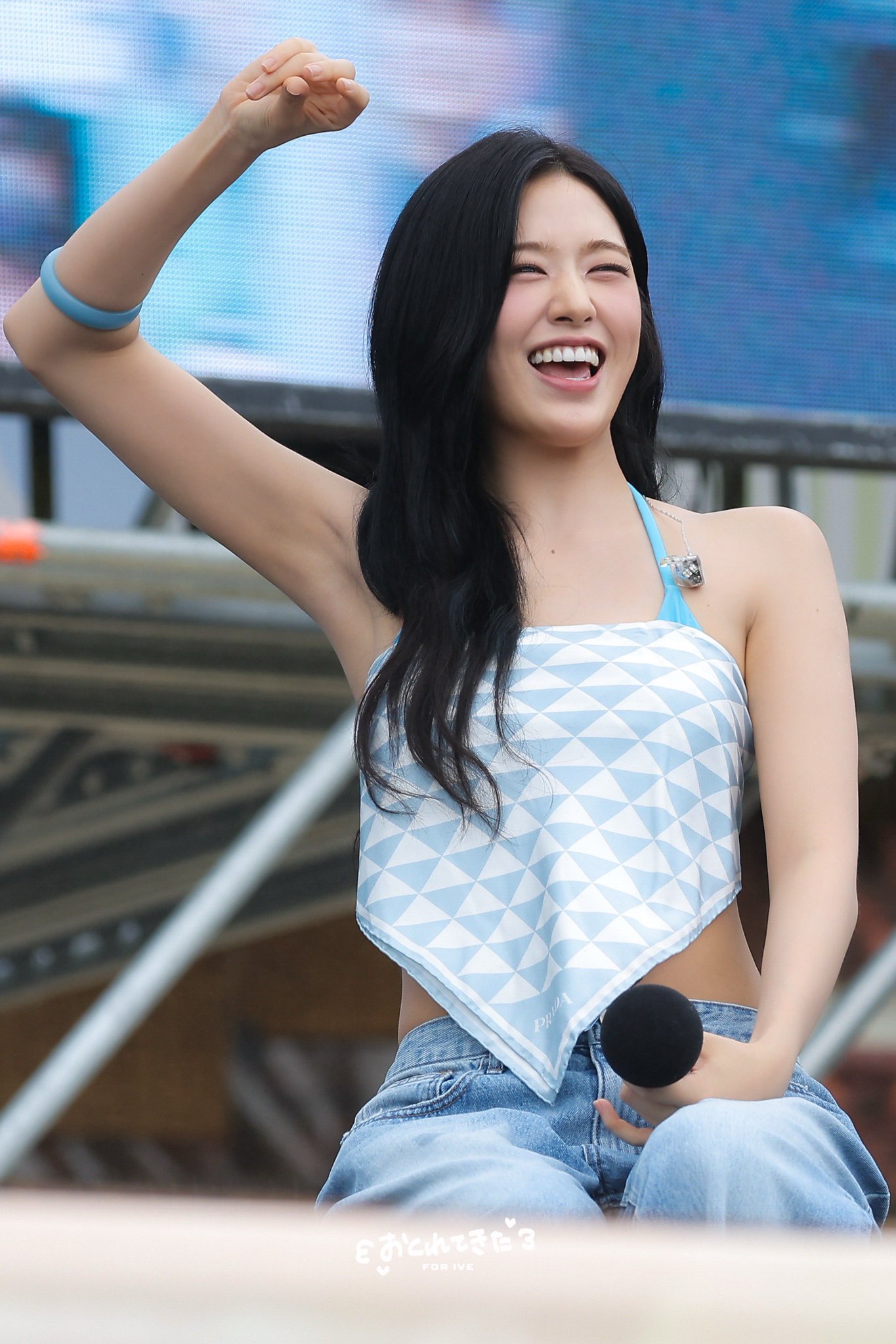 캐리비안베이 안유진 18