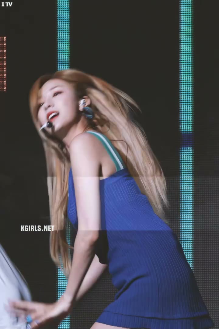 에이핑크 오하영 민소매 골지 원피스