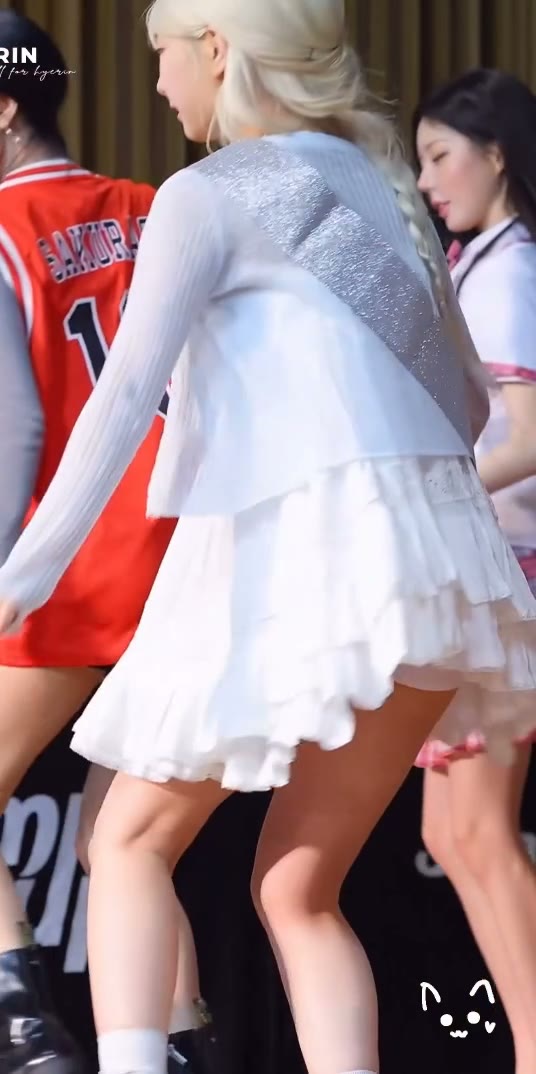 트리플에스 정하연 순백색
