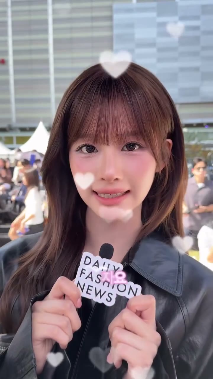 오늘자 엔믹스 설윤 서울패션위크