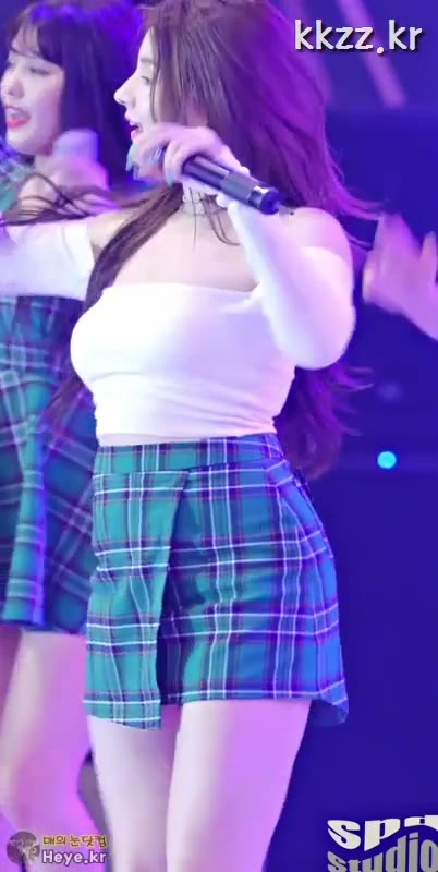 모모랜드 낸시