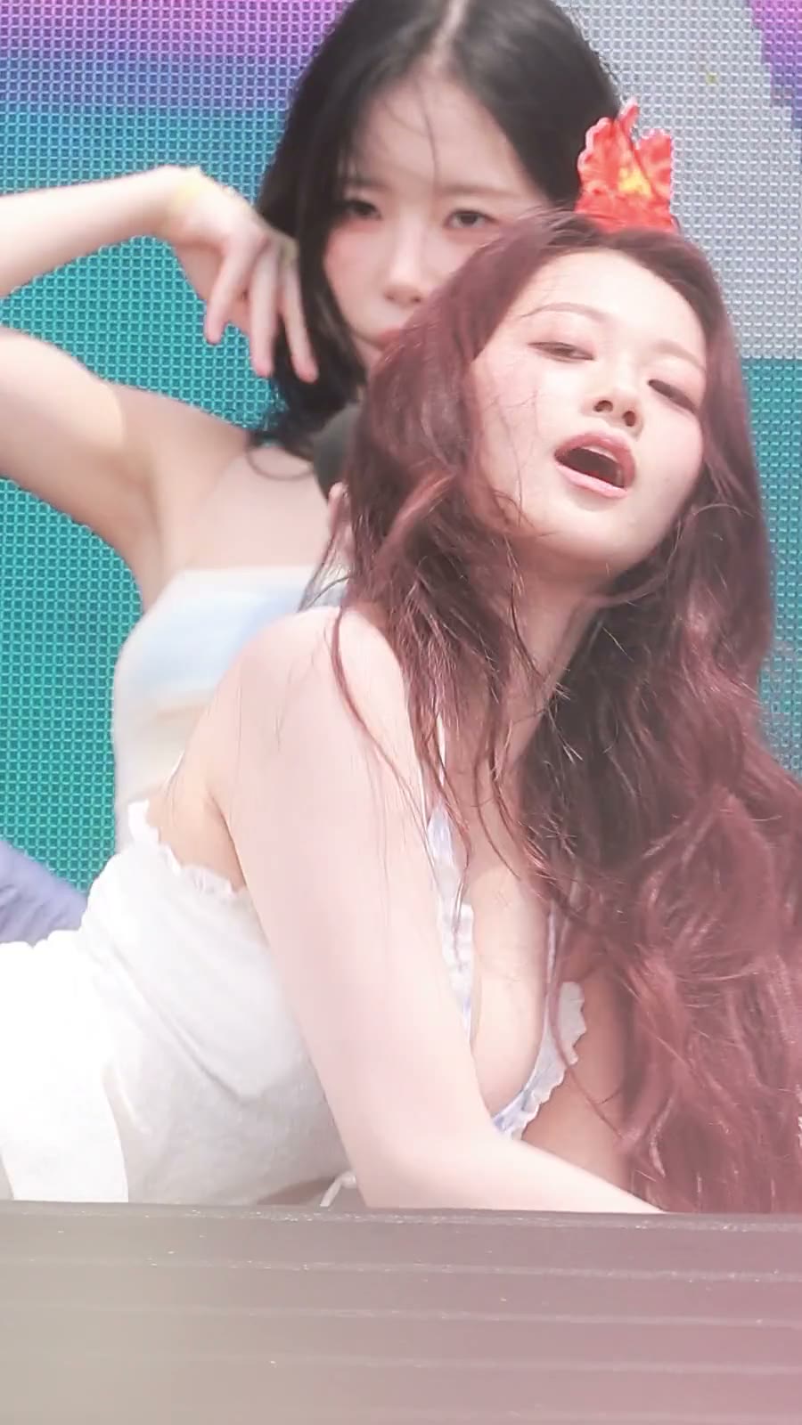 클라씨 원지민 워터밤 레전드 ㄷㄷㄷ
