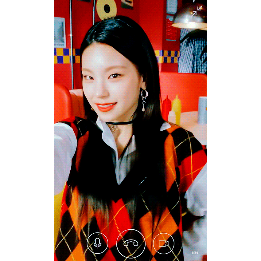 ITZY X 고메치킨 (스압) 9