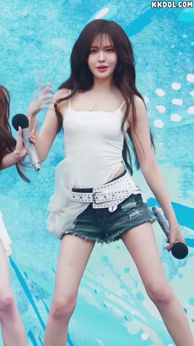 캐리비안베이 리즈 봉긋 가슴 하이레그 흰 모노키니