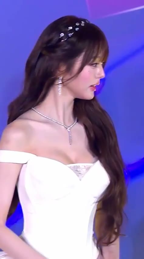 오늘자 아이브 장원영 TIMA Day 2 레드카펫