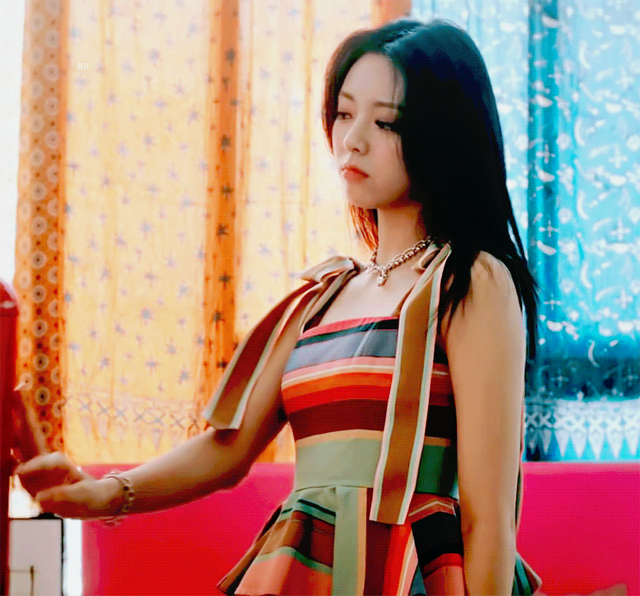 ITZY X 고메치킨 (스압) 7